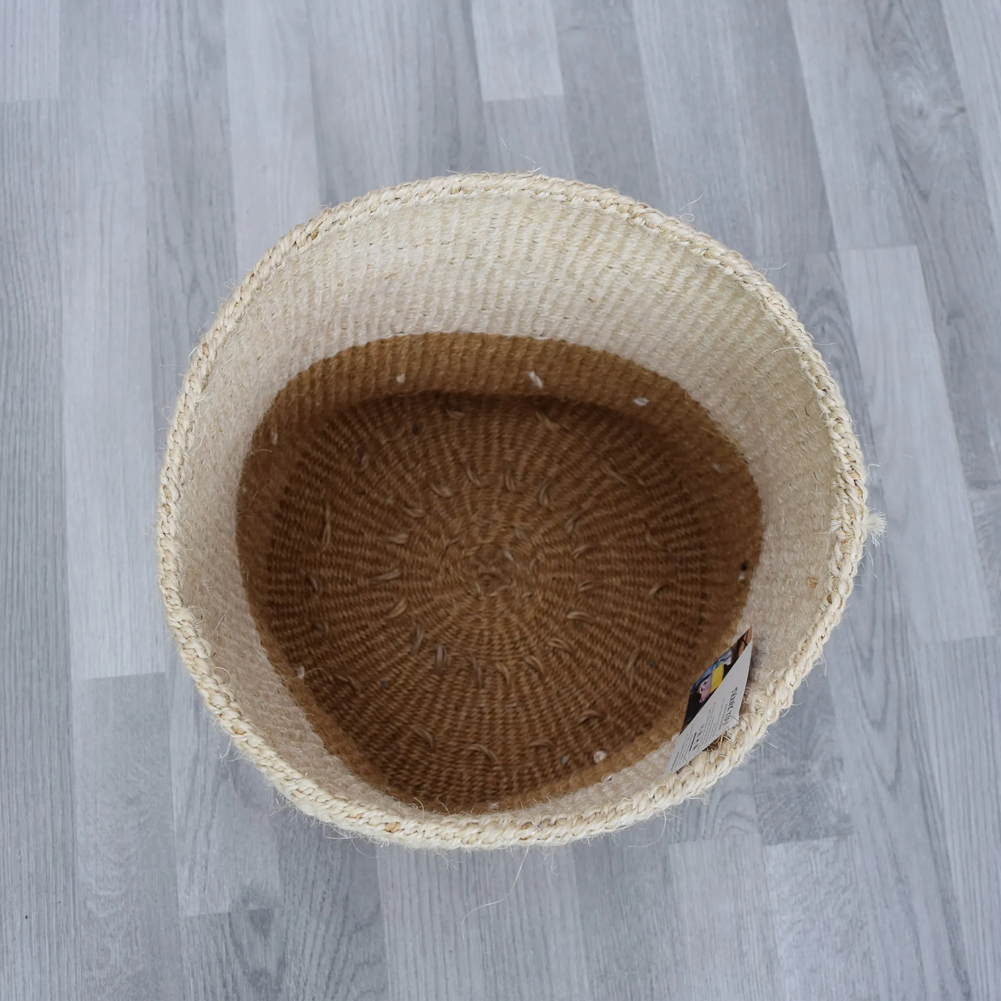 Kenyan Basket - Sisal Basket - KB44 - 12"