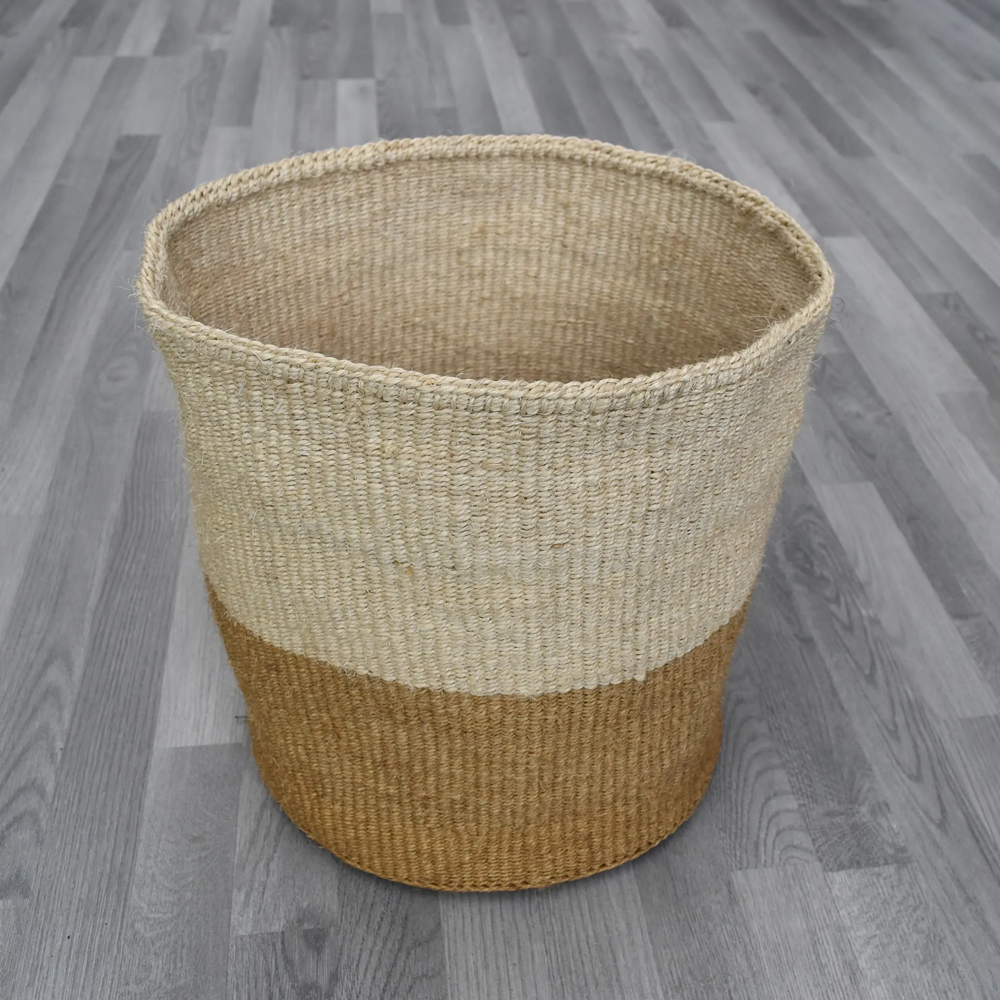 Kenyan Basket - Sisal Basket - KB44 - 12"